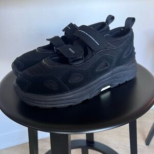 **SOLD** Suicoke AKK-AB Shoes size USM 6/USW 8 Black